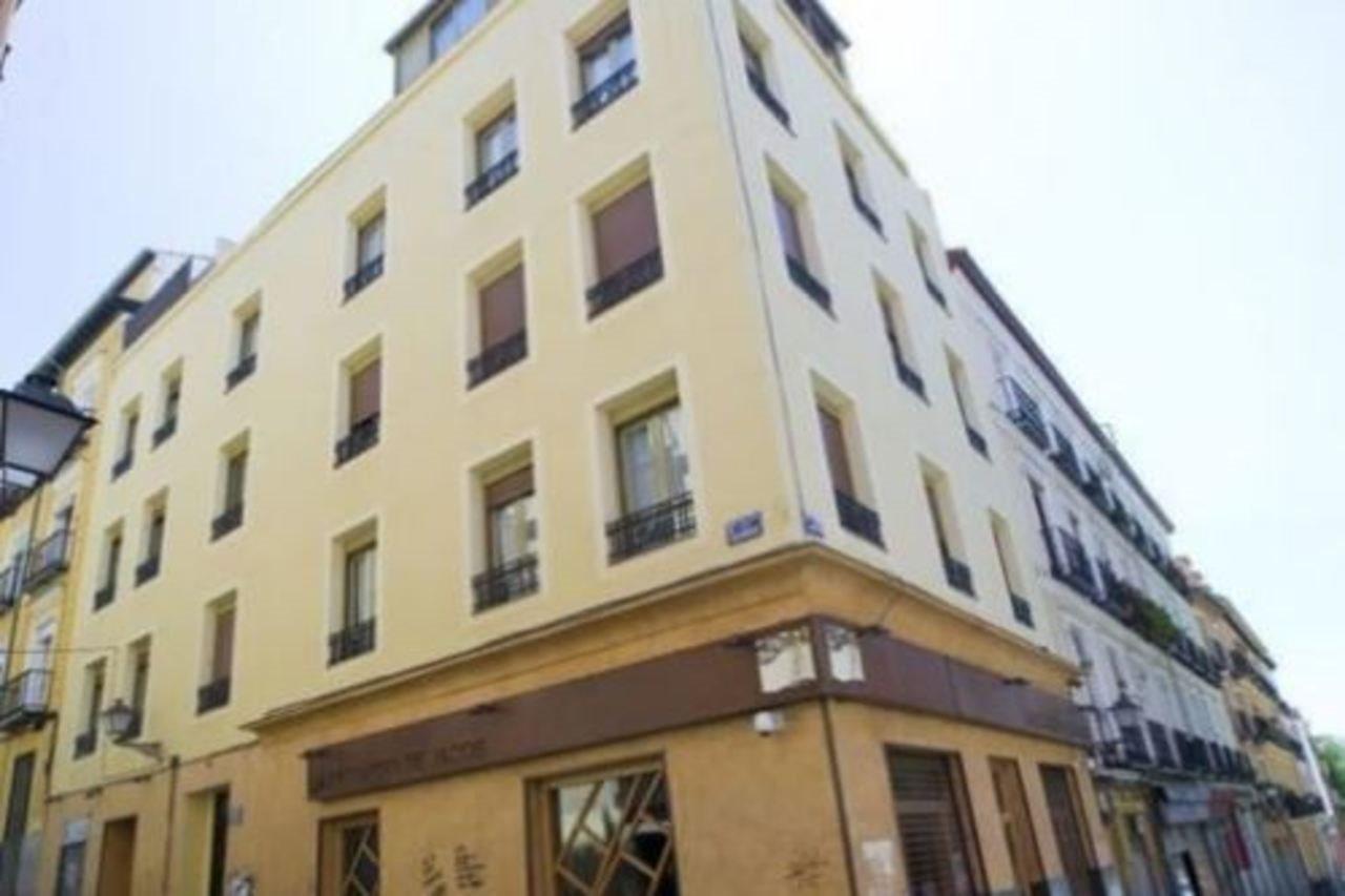 Apartamento Tirso De Molina Madrid Bagian luar foto